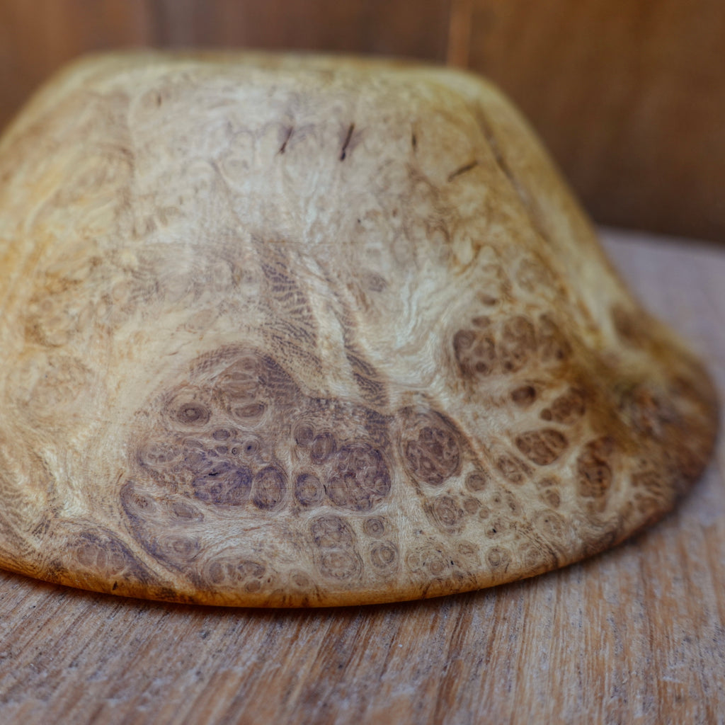 Holzschale, handgedrechselt