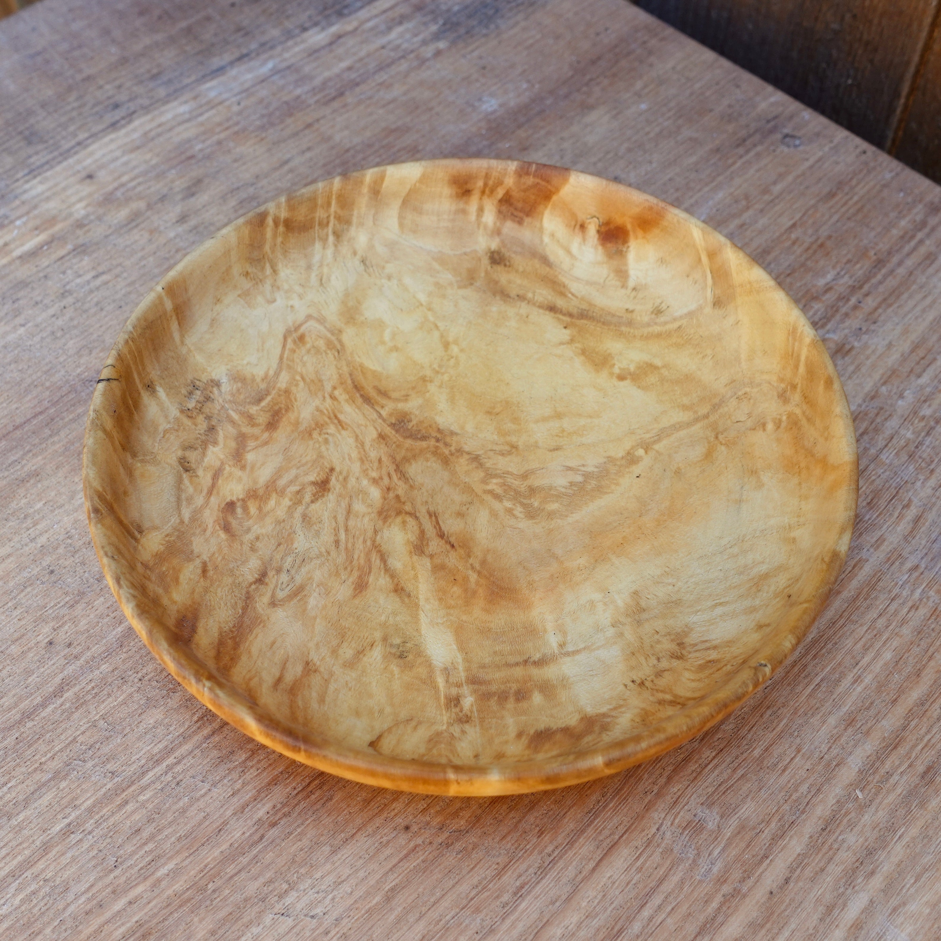 Holzteller, handgedrechselt