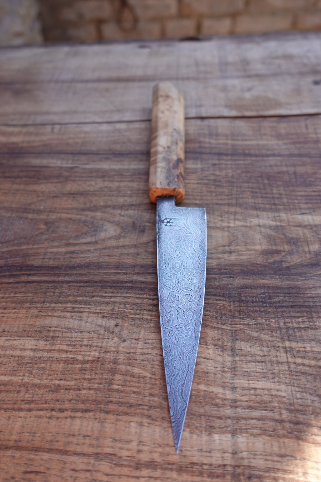 Petty Küchenmesser Götterschmiede handgefertigte Messer handgemachte Messer Klingen Damast Balbach Damast Puddeleisen Laminatstahl Qualität Ästhetik Messermacher Harz handcrafted knives damascus steel traditional forge quality aesthetics