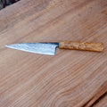 Villetta Küchenmesser Götterschmiede handgefertigte Messer handgemachte Messer Klingen Damast Balbach Damast Puddeleisen Laminatstahl Qualität Ästhetik Messermacher Harz handcrafted knives damascus steel traditional forge quality aesthetics