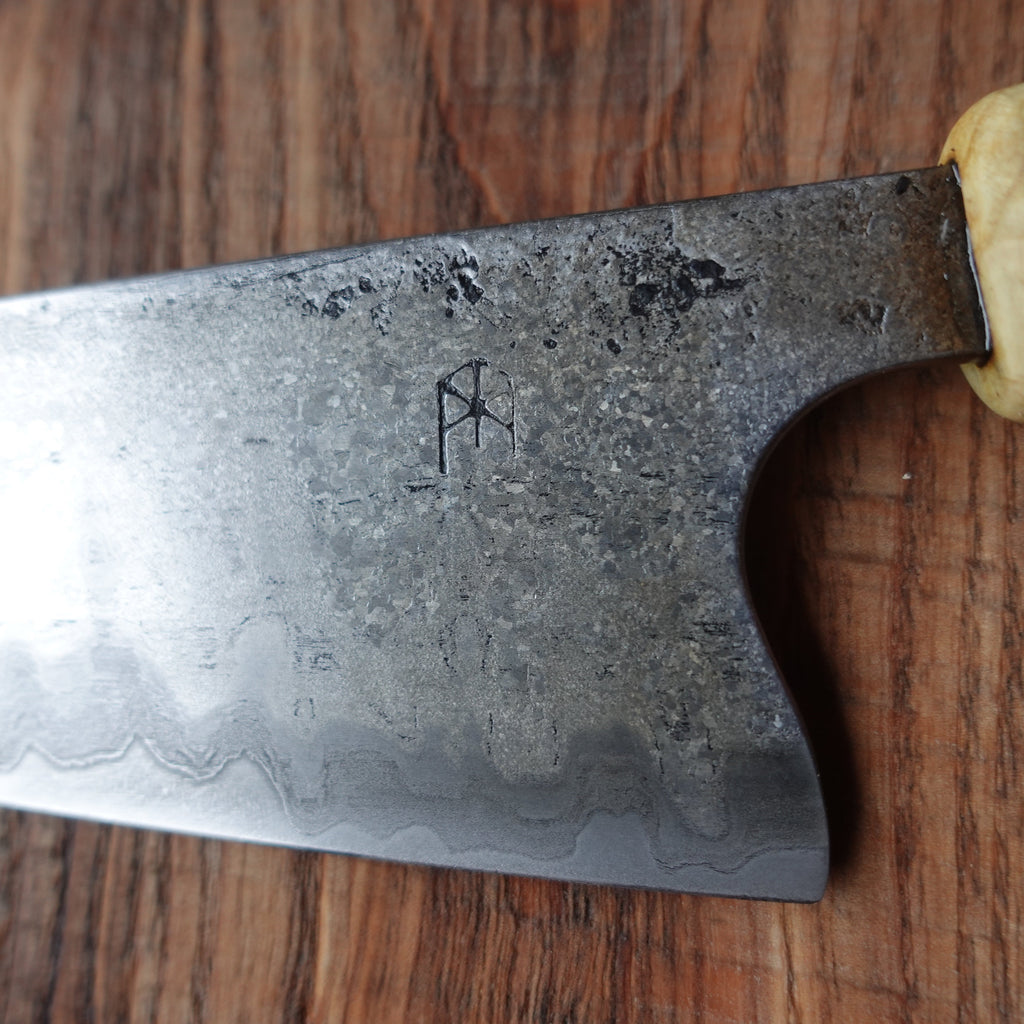CHEF Küchenmesser Götterschmiede handgefertigte Messer handgemachte Messer Klingen Damast Balbach Damast Puddeleisen Laminatstahl Qualität Ästhetik Messermacher Harz handcrafted knives damascus steel traditional forge quality aesthetics
